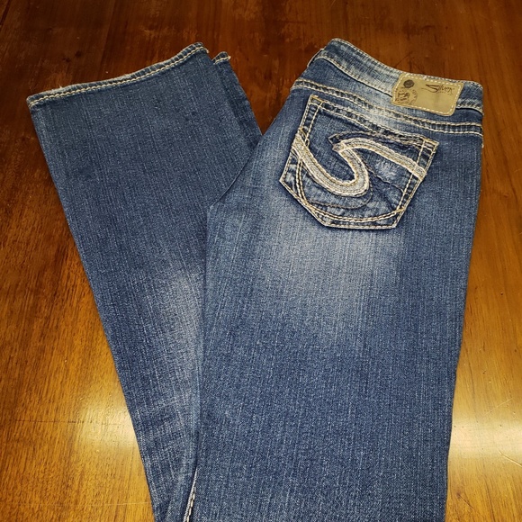 Silver Tuesday Jeans 28/31 Like New! - Picture 1 of 6